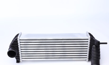 Фото 2 - Интеркулер NRF 30468