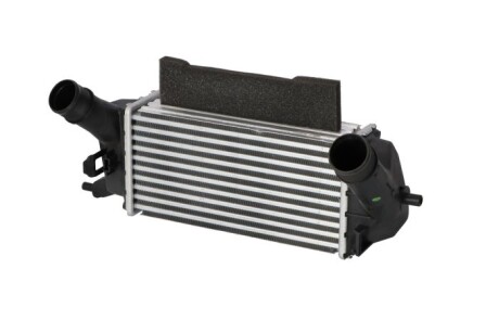 Chlodnica intercooler - NRF 309044