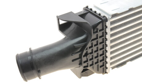 Фото 3 - Интеркулер NRF 309046