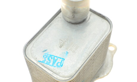 Фото 2 - Масляный радиатор NRF 31772