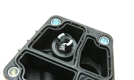 Фото 2 - Масляный радиатор NRF 31847