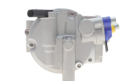 Фото 4 - Автозапчасть NRF 320193