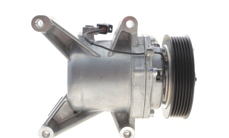 Фото 5 - Автозапчасть NRF 320223