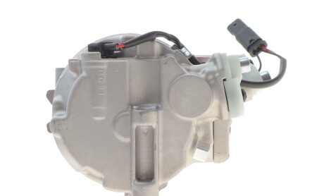 Фото 4 - Автозапчасть NRF 320238