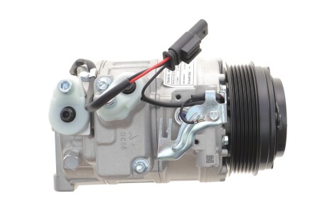 Фото 8 - Автозапчасть NRF 320238