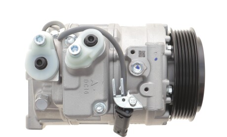 Фото 7 - Автозапчастина NRF 320239