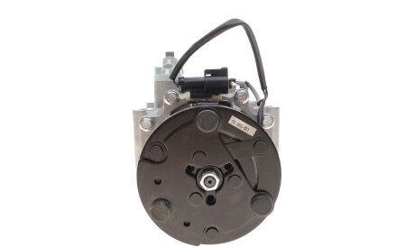 Фото 3 - Компрессор кондиционера NRF 32199