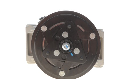 Фото 4 - Автозапчастина NRF 32488