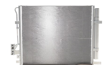 Радіатор кондиціонера (з осушувачем) Kia Sorento 2.0-2.2 CRDi 10-15 - NRF 350383