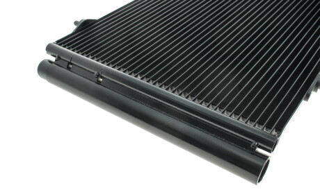 Фото 3 - Радиатор кондиционера NRF 35779