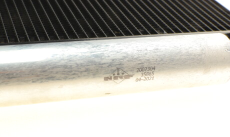 Фото 3 - Радиатор кондиционера NRF 35865