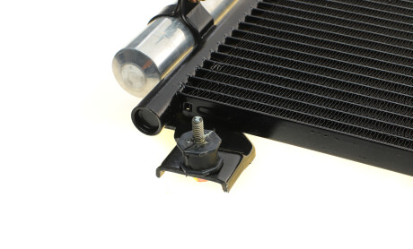 Фото 5 - Радиатор кондиционера NRF 35881