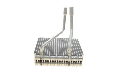 Фото 3 - Випарник NRF 36161