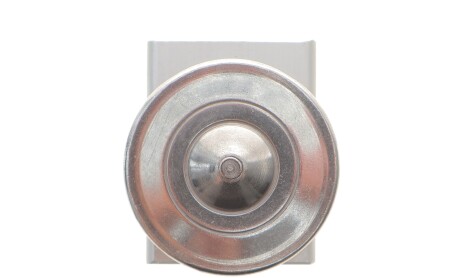 Фото 4 - Автозапчасть NRF 38488