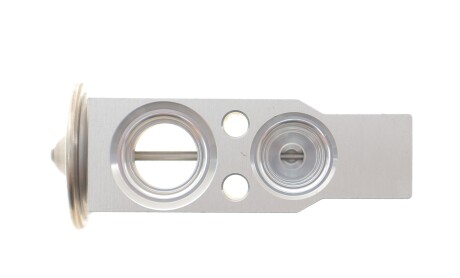 Фото 5 - Автозапчасть NRF 38501