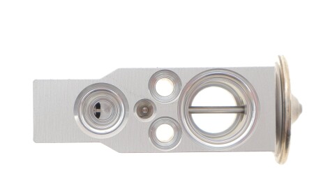 Фото 6 - Автозапчасть NRF 38501