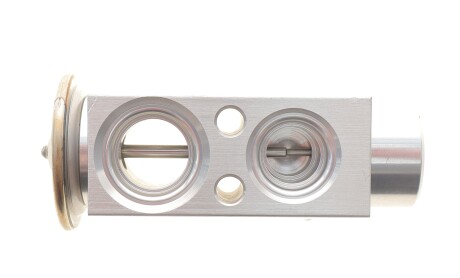 Фото 6 - Автозапчастина NRF 38502