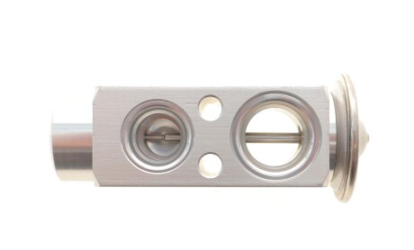 Фото 5 - Автозапчастина NRF 38503