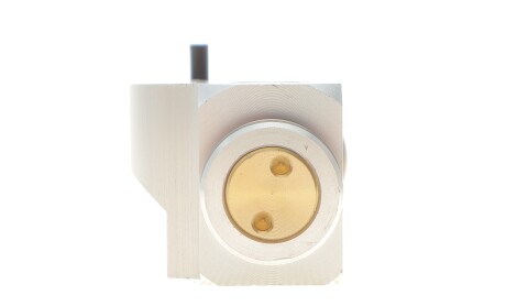 Фото 3 - Автозапчасть NRF 38508