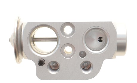 Фото 6 - Автозапчасть NRF 38508