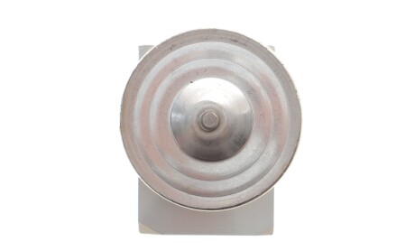 Фото 4 - Автозапчасть NRF 38540