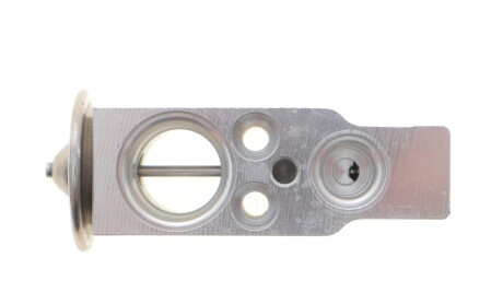 Фото 6 - Автозапчастина NRF 38549