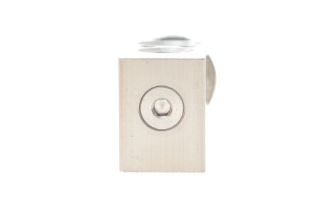 Фото 3 - Автозапчастина NRF 38551