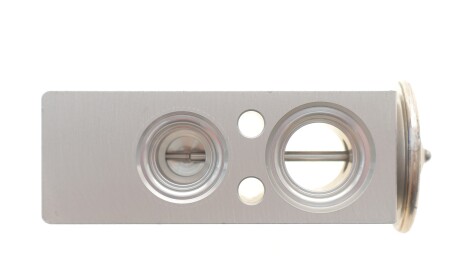 Фото 5 - Автозапчасть NRF 38759