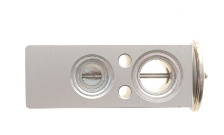 Фото 5 - Автозапчасть NRF 38760