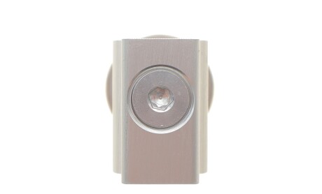 Фото 3 - Автозапчасть NRF 38766