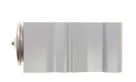 Фото 6 - Автозапчастина NRF 38771