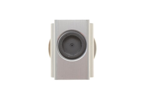 Фото 3 - Автозапчастина NRF 38781