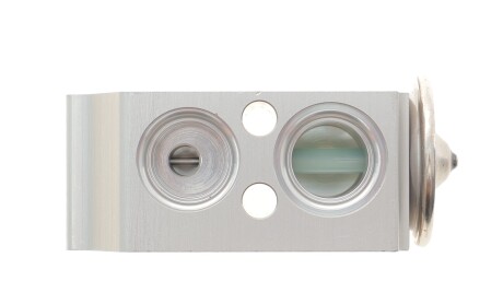 Фото 6 - Автозапчасть NRF 38782