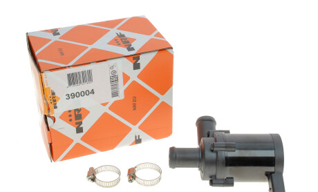 Фото 5 - Водяной насос NRF 390004