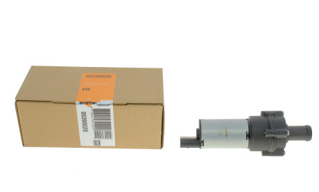 Фото 5 - Водяной насос NRF 390020