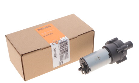 Фото 2 - Водяний насос NRF 390025