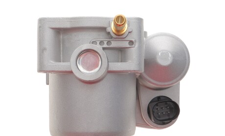 Фото 6 - Дроссельная заслонка NRF 408024