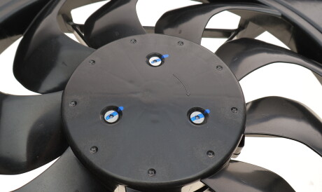 Фото 2 - Автозапчастина NRF 470068