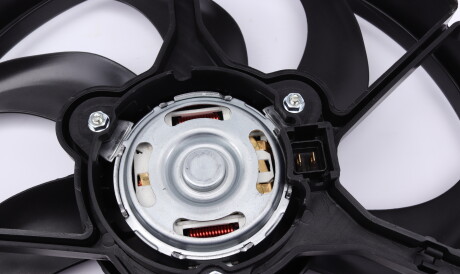 Фото 2 - Вентилятор охлаждения двигателя NRF 47348