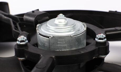 Фото 3 - Вентилятор охолодження двигуна NRF 47349