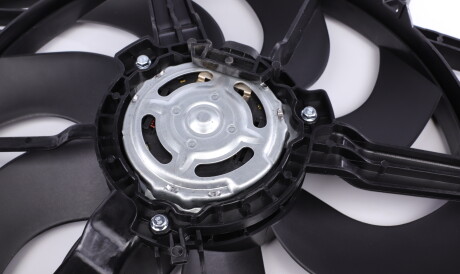 Фото 3 - Вентилятор охлаждения двигателя NRF 47365