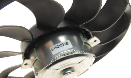 Фото 3 - Вентилятор охлаждения двигателя NRF 47418