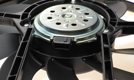 Фото 3 - Вентилятор охолодження двигуна NRF 47458