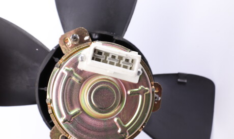 Фото 2 - Вентилятор охолодження двигуна NRF 47590