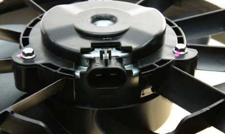 Фото 3 - Вентилятор охолодження двигуна NRF 47649