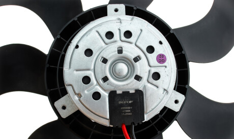 Фото 3 - Вентилятор охолодження двигуна NRF 47885