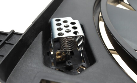 Фото 5 - Вентилятор охлаждения двигателя NRF 47901