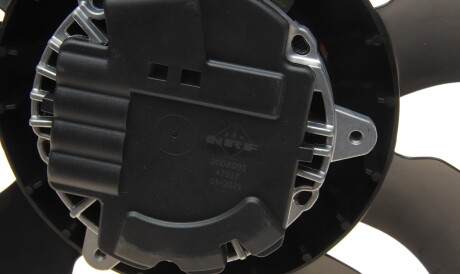 Фото 2 - Вентилятор охолодження двигуна NRF 47917