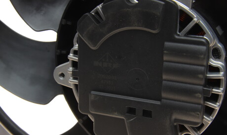 Фото 3 - Вентилятор охлаждения двигателя NRF 47931