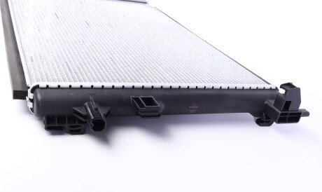 Фото 3 - Радиатор охлаждения двигателя NRF 50042